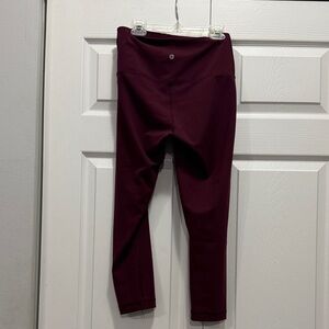 Women’s Maroon Leggings